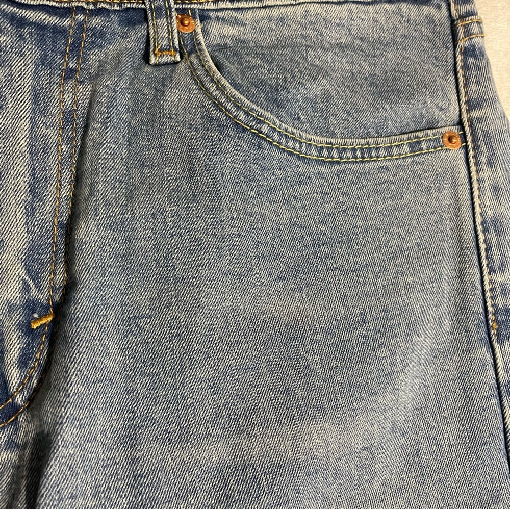 Levi's Men's 505 Regular Fit Jeans, Size 31x30, NWT - Picture 10 of 15